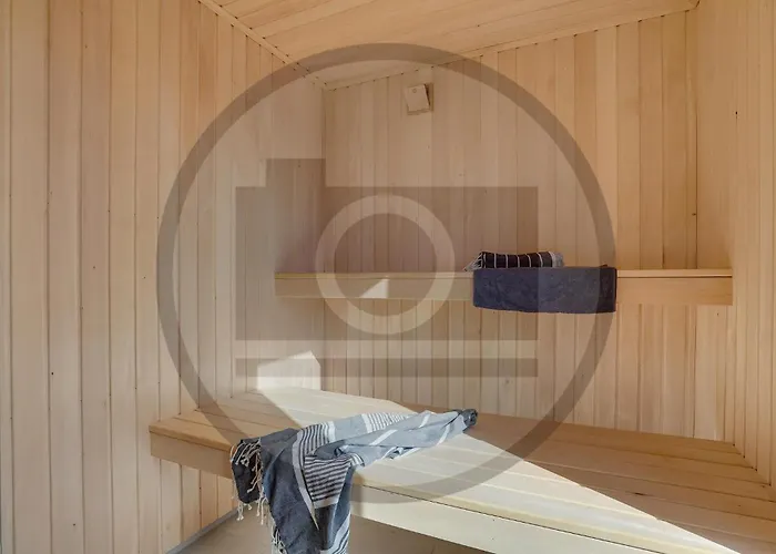 Cozy In With Sauna